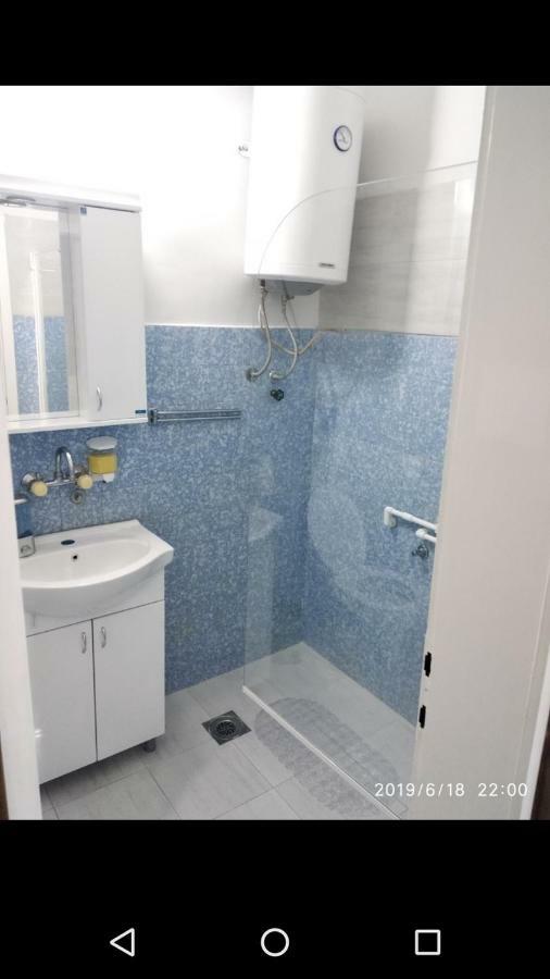 Apartmani Pinokio Ni 外观 照片